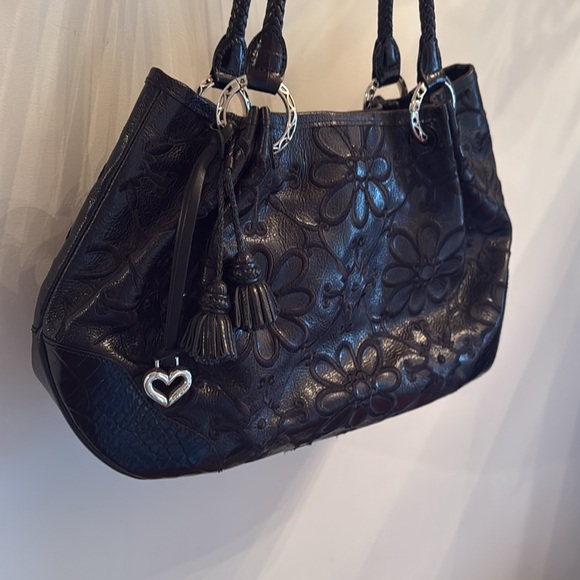 Classic Black Brighton Handbag with Floral Design - Picture 6 of 6